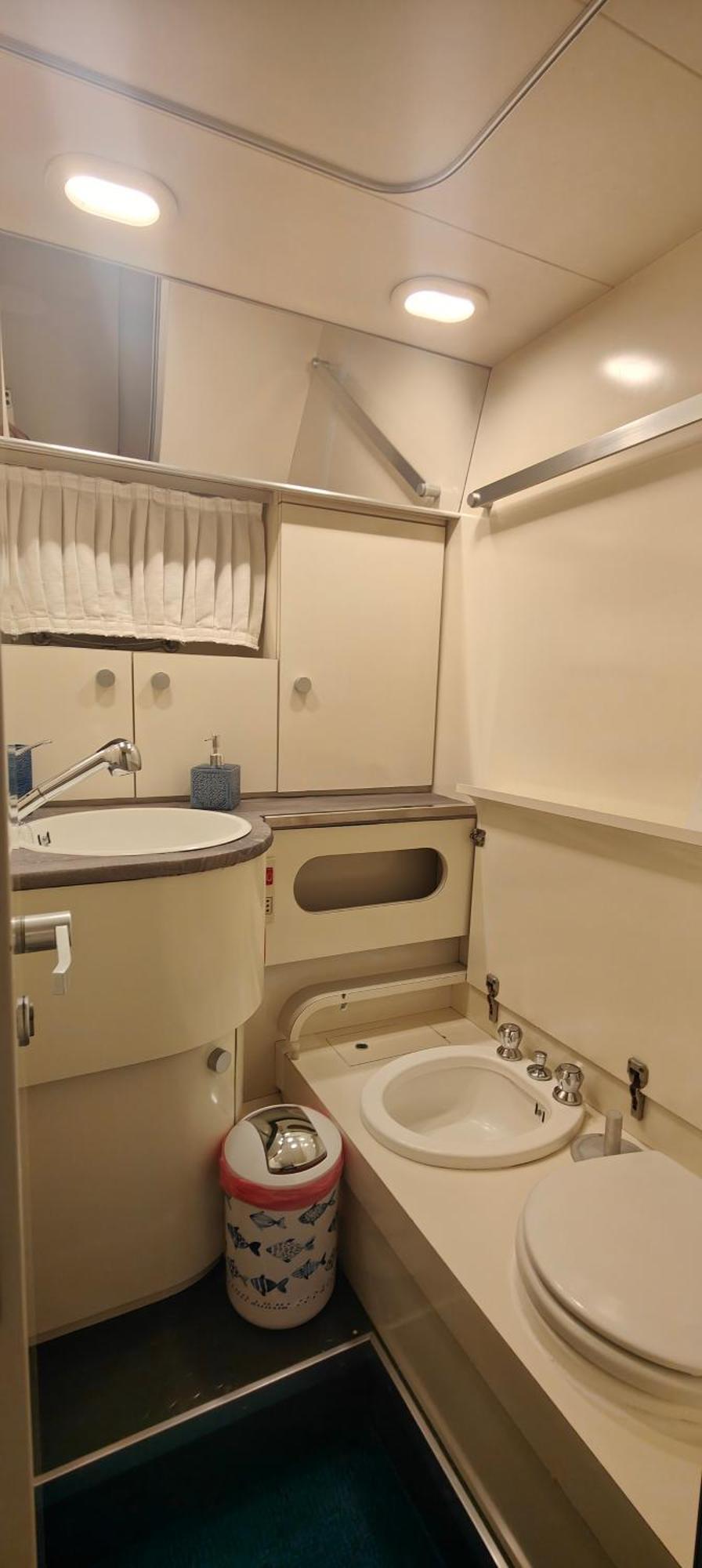Desire Charming House Boat Hotel ปาแลร์โม ภายนอก รูปภาพ