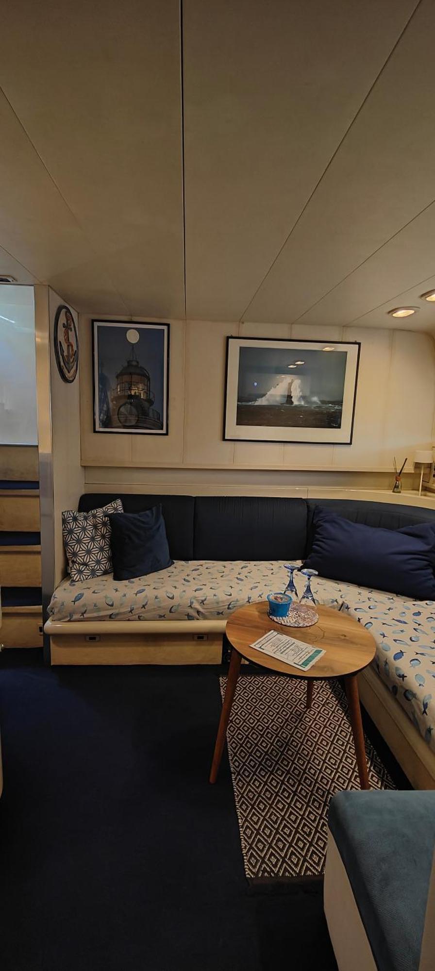 Desire Charming House Boat Hotel ปาแลร์โม ภายนอก รูปภาพ