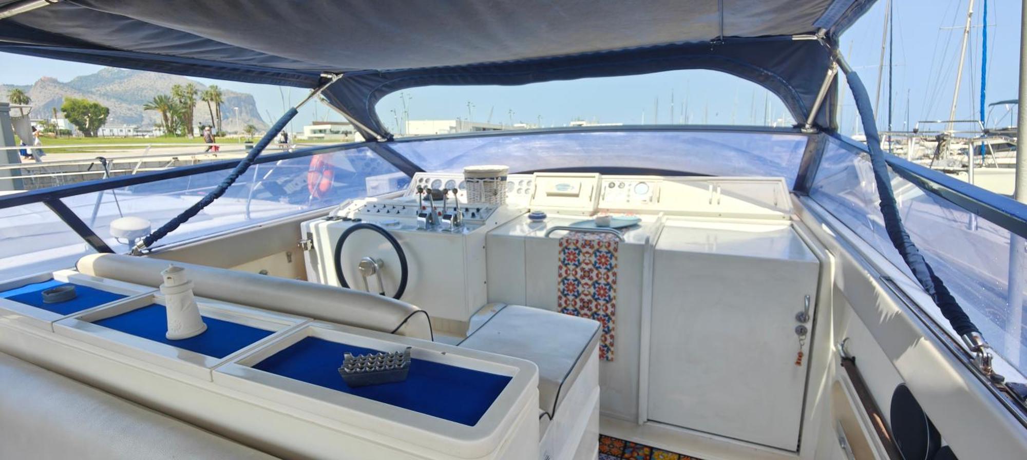 Desire Charming House Boat Hotel ปาแลร์โม ภายนอก รูปภาพ