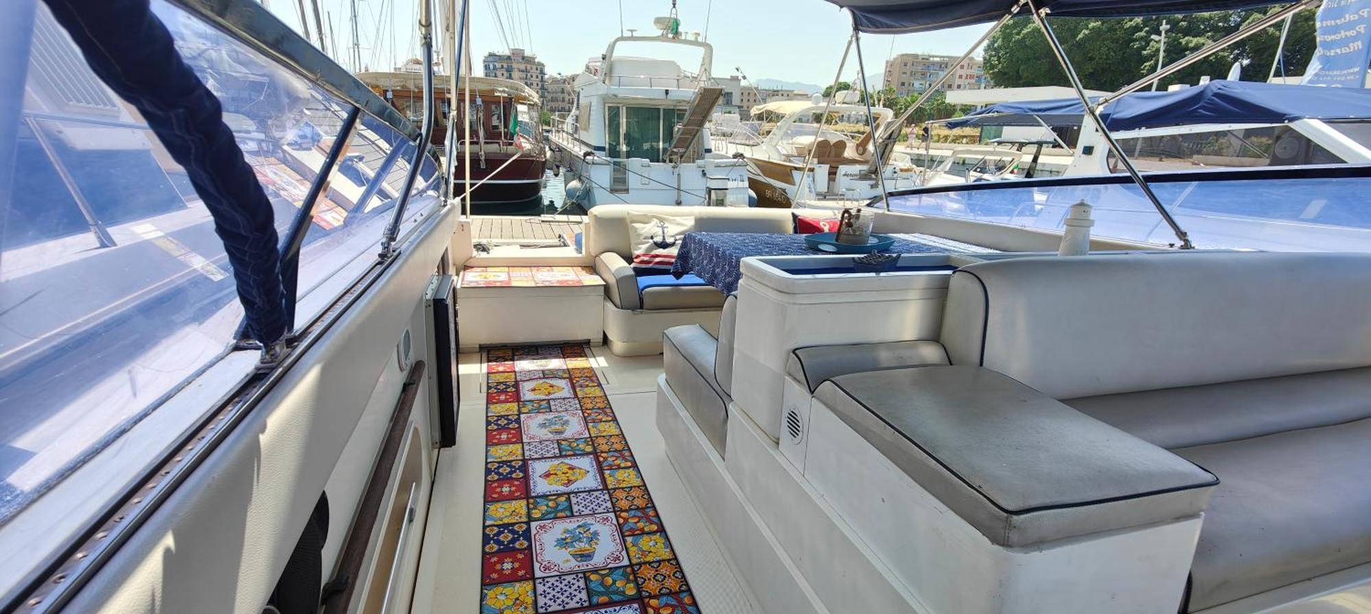 Desire Charming House Boat Hotel ปาแลร์โม ภายนอก รูปภาพ
